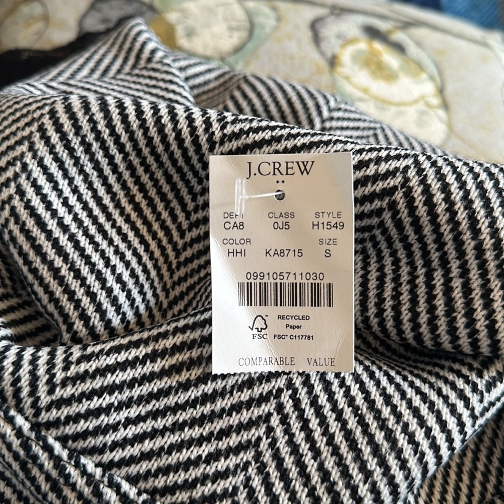 Herringbone Sweater - Picture 3 of 3